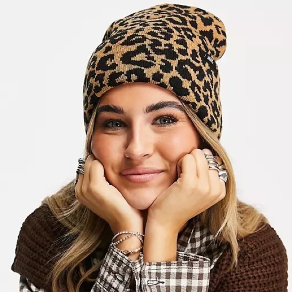 🆕 Vans Breakin Curfew II Leopard Spot Cheetah Beanie Hat